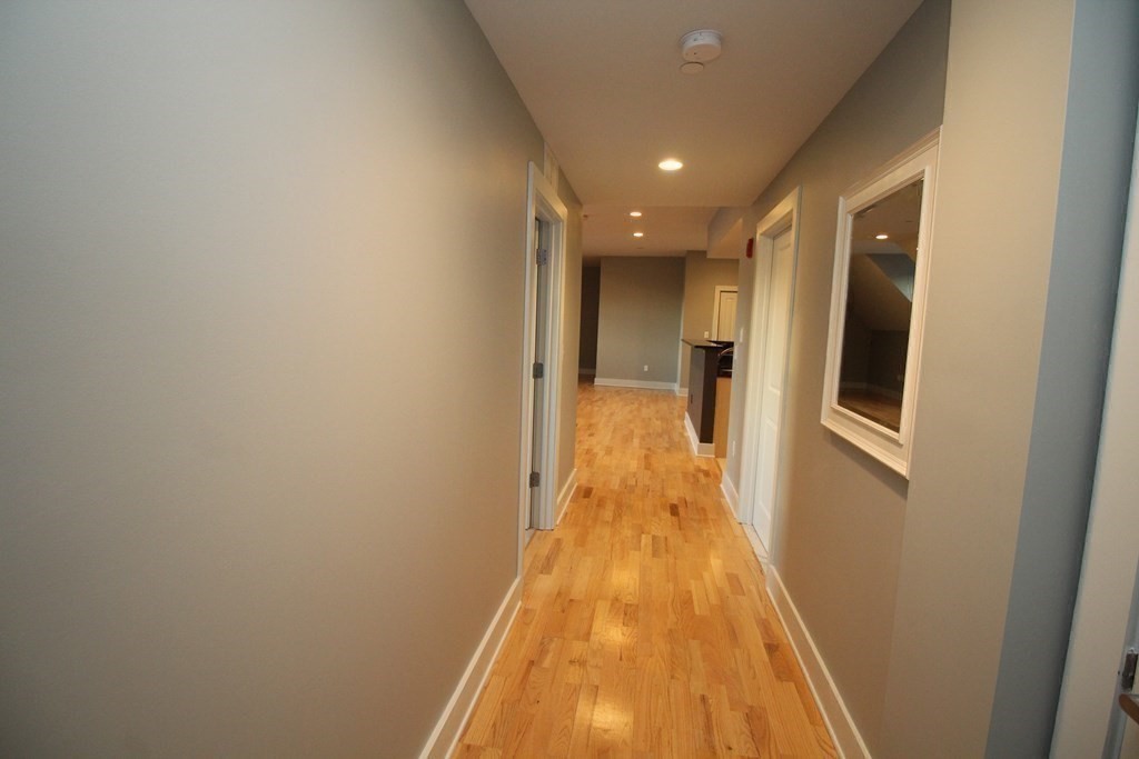 1 Powder Mill Square, Unit 404A Andover, MA 01810 - Photo 14 of 34