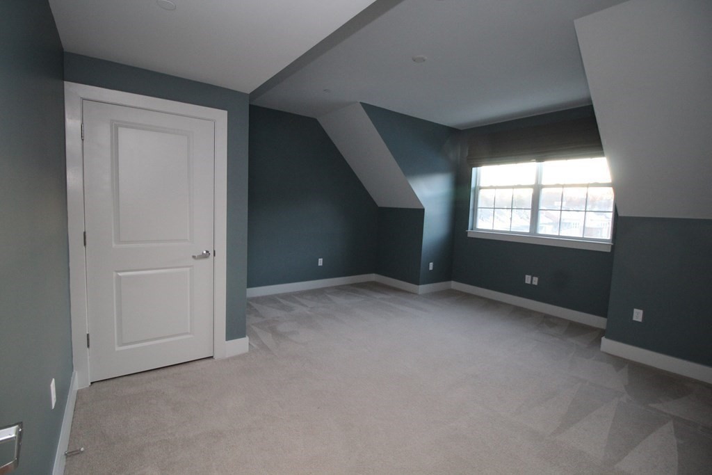 1 Powder Mill Square, Unit 404A Andover, MA 01810 - Photo 16 of 34