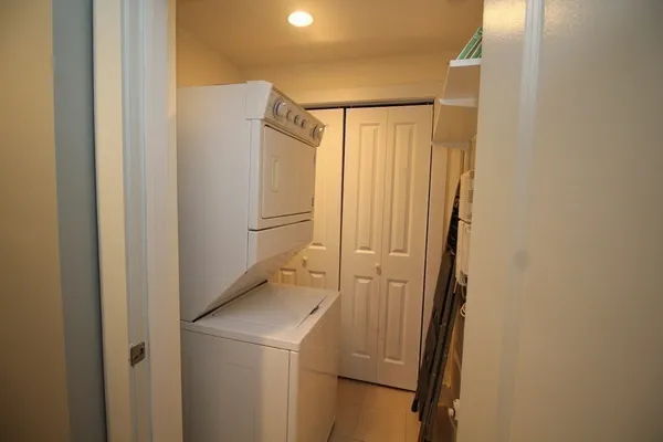 $3,000 | 1 Powder Mill Square, Unit 404A, Andover, MA 01810