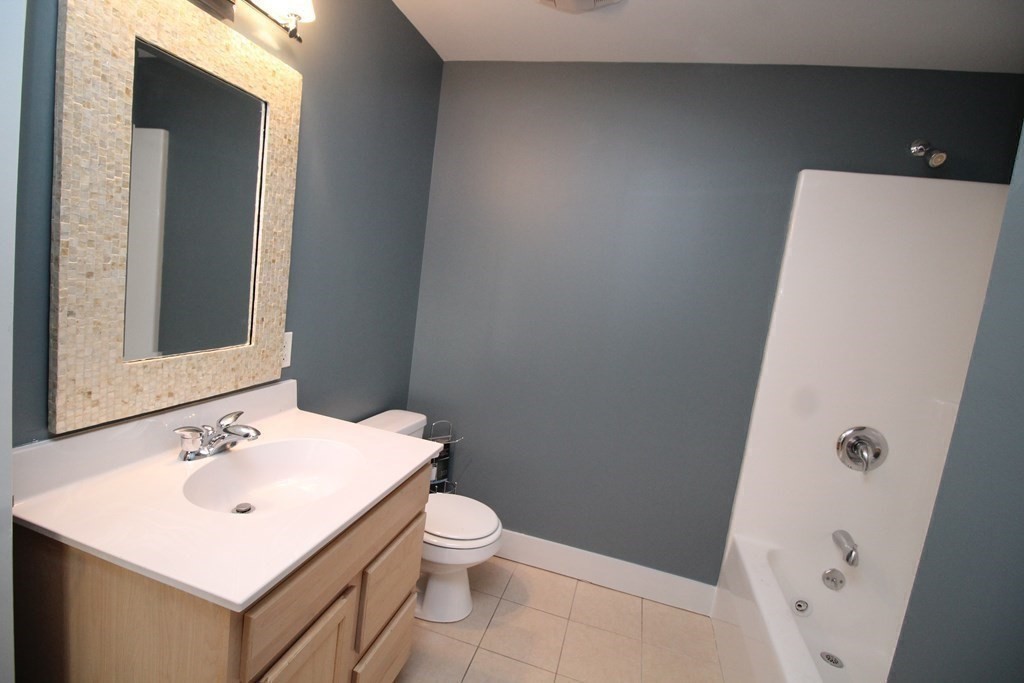1 Powder Mill Square, Unit 404A Andover, MA 01810 - Photo 22 of 34