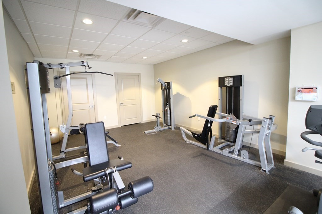 1 Powder Mill Square, Unit 404A Andover, MA 01810 - Photo 26 of 34