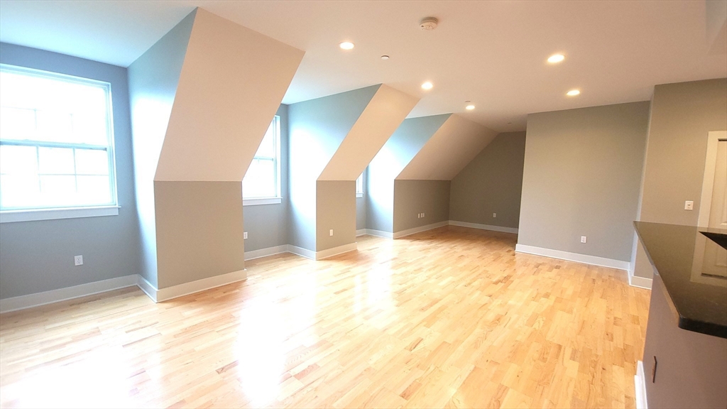1 Powder Mill Square, Unit 404A Andover, MA 01810 - Photo 10 of 34