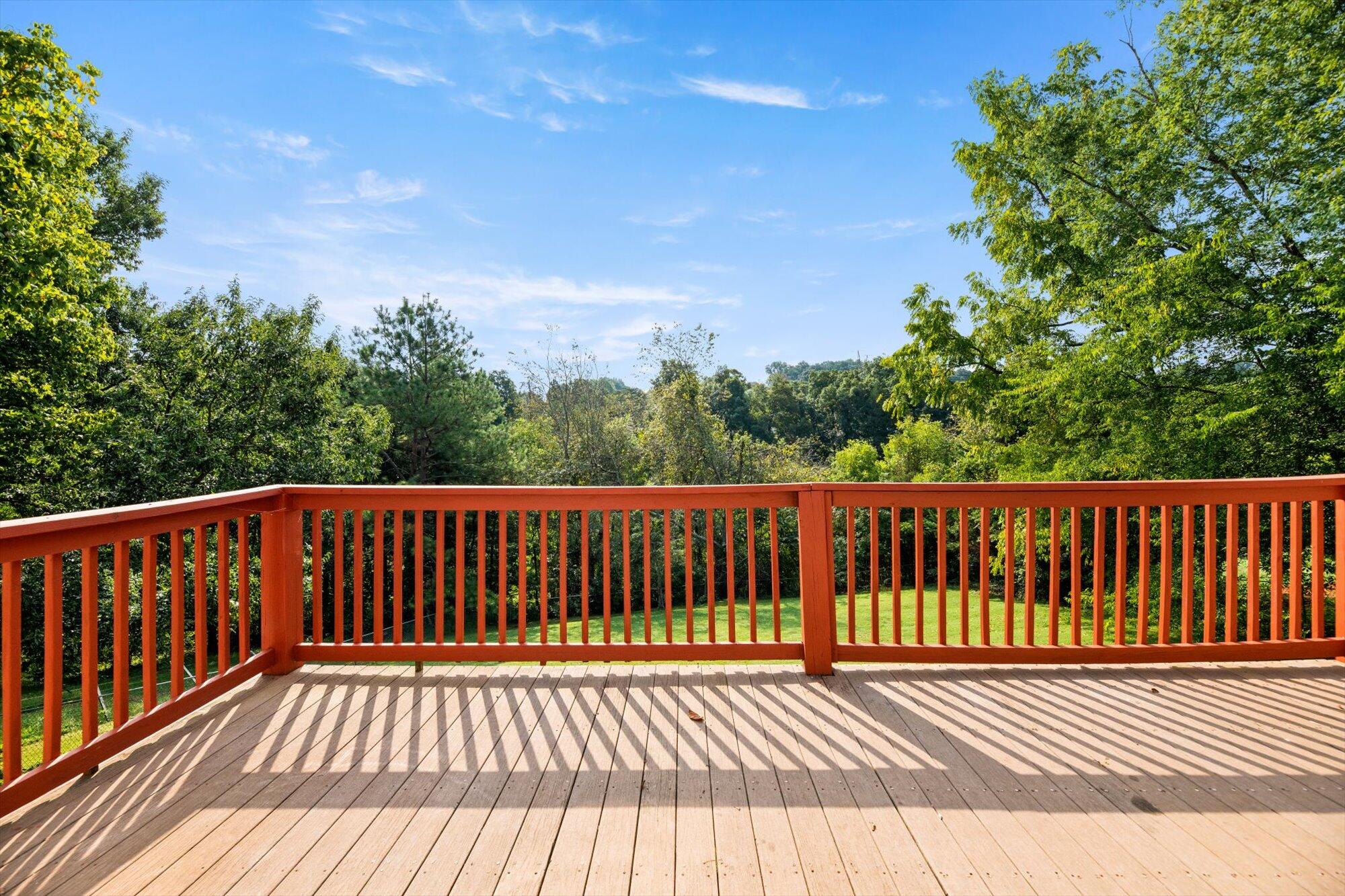2802 Ridgeview Drive Maryville, TN 37801 - Photo 18 of 24 Awesome large deck