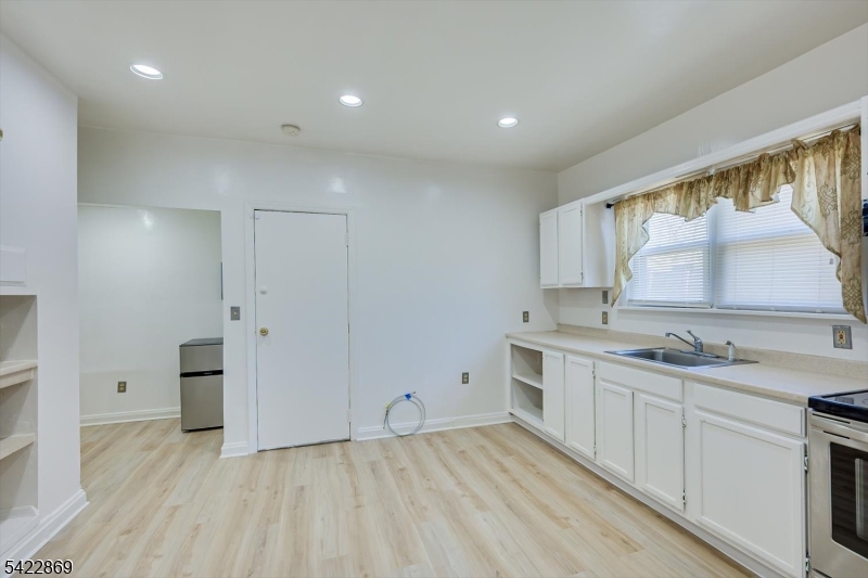 1132 West 3rd Street Plainfield, NJ 07063 - Photo 14 of 32