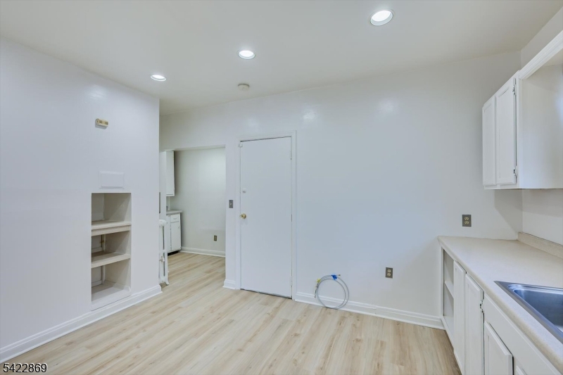 1132 West 3rd Street Plainfield, NJ 07063 - Photo 15 of 32