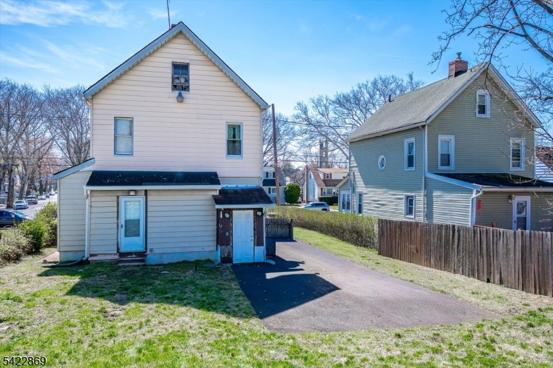 1132 West 3rd Street Plainfield, NJ 07063 - Photo 31 of 32