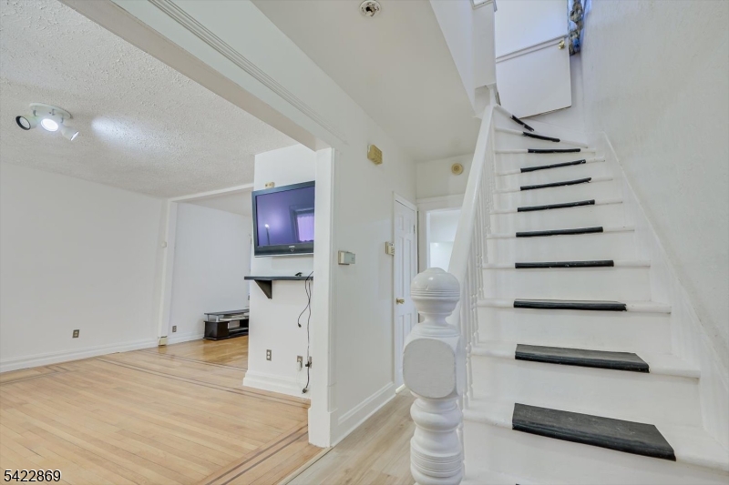 1132 West 3rd Street Plainfield, NJ 07063 - Photo 10 of 32