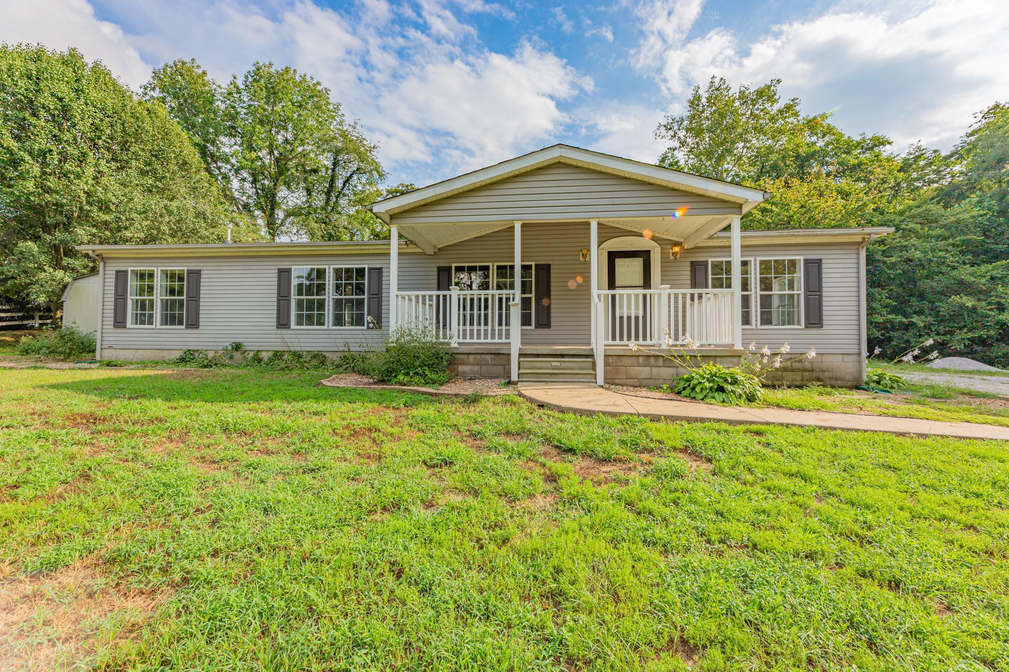 1500 Upper Upton Road Mount Vernon, IN 47620 - Photo 1 of 28 Gallery Image 1