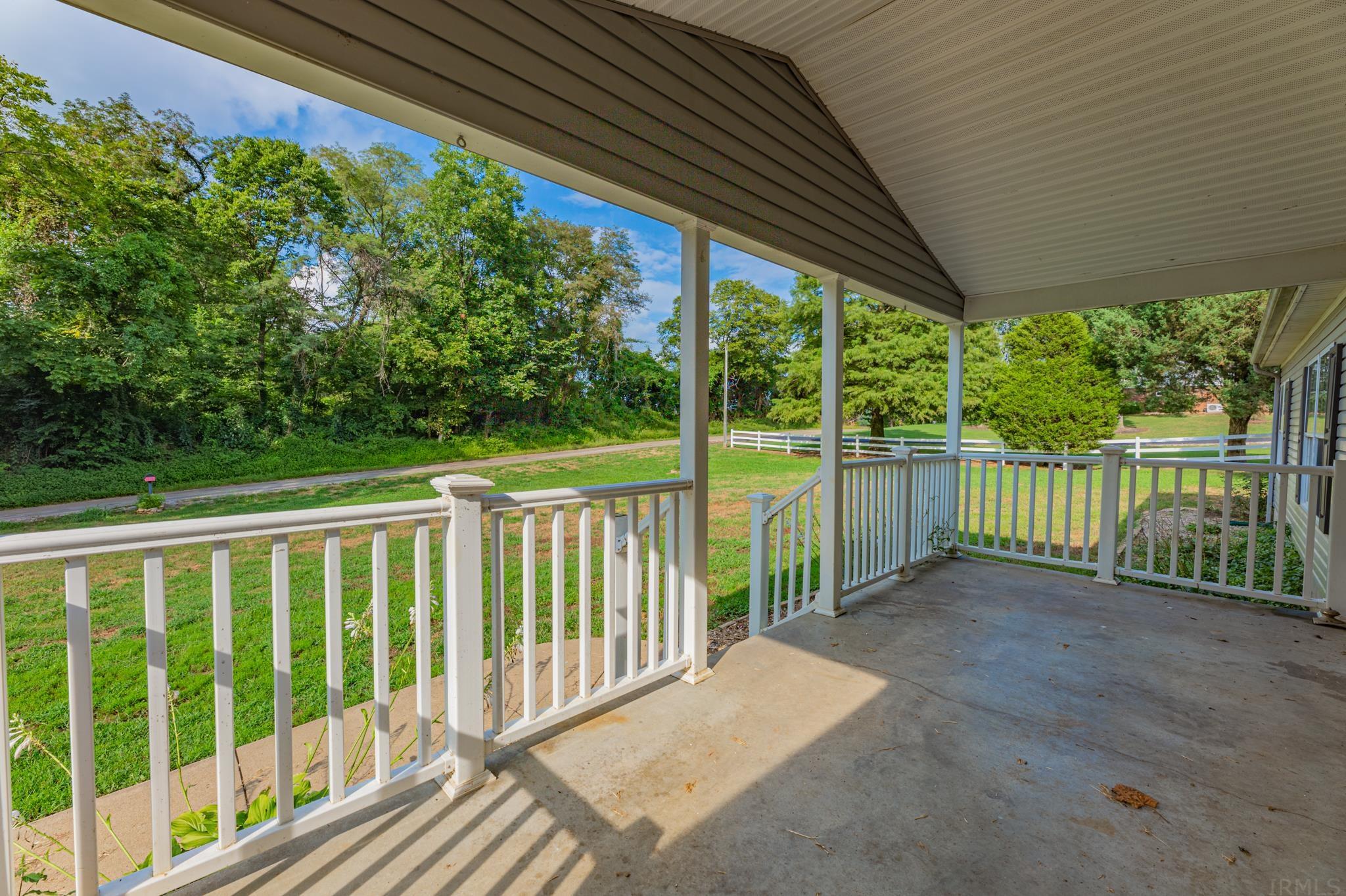 1500 Upper Upton Road Mount Vernon, IN 47620 - Photo 5 of 28 Gallery Image 5