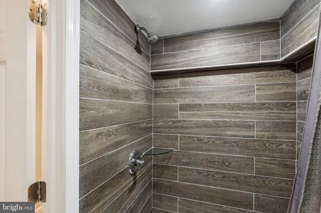 $279,000 | 17 South 45th Street, Philadelphia, PA 19104