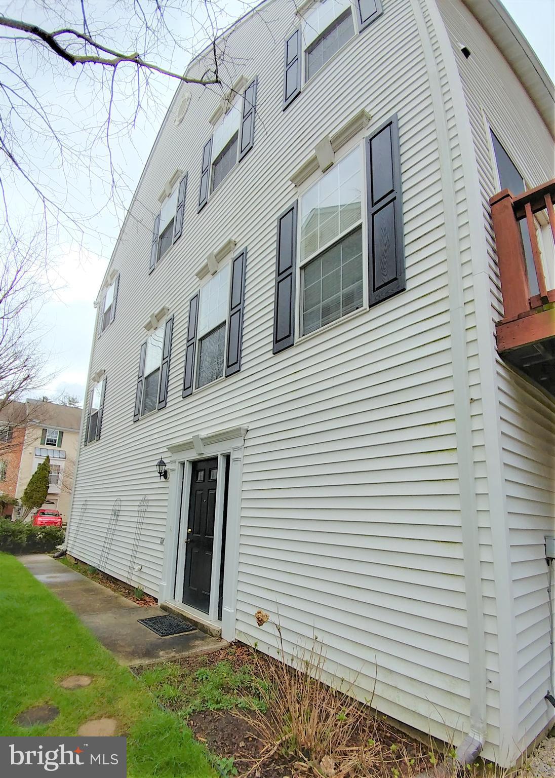 2724 Summers Ridge Drive Odenton, MD 21113 - Photo 2 of 43 Gallery Image 2