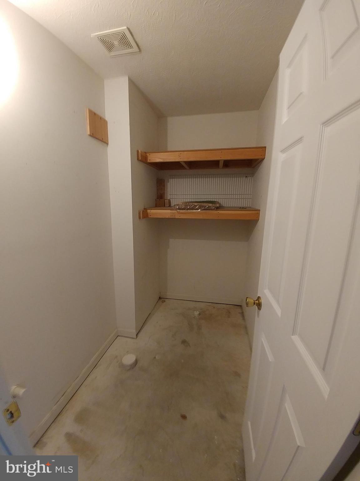 2724 Summers Ridge Drive Odenton, MD 21113 - Photo 5 of 43 Gallery Image 5