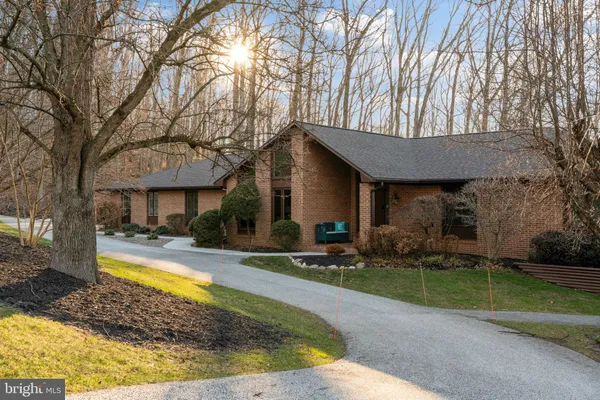 $950,000 | 2104 Highland Ridge Drive, Phoenix, MD 21131