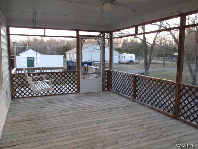 411 Dispatch Road Quinton, VA 23141 - Photo 17 of 24 Gallery Image 17