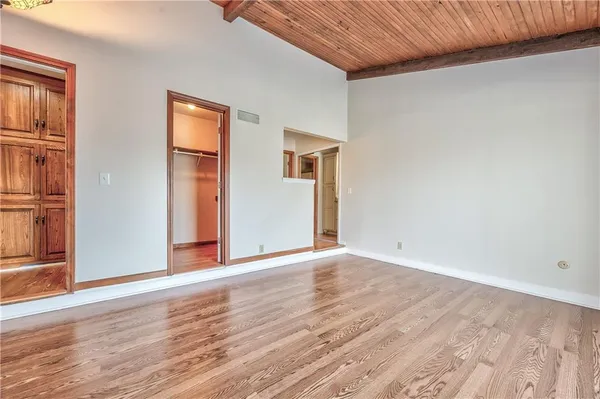 $875,000 | 1040 South Wyckford Street, Olathe, KS 66061