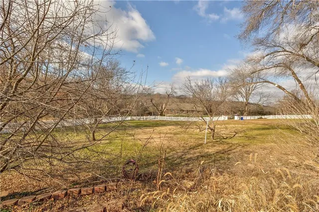 $1,000,000 | 1040 South Wyckford Street, Olathe, KS 66061