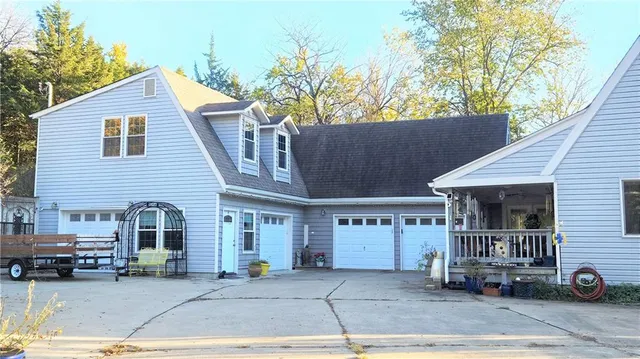 $1,000,000 | 1040 South Wyckford Street, Olathe, KS 66061