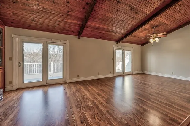 $1,000,000 | 1040 South Wyckford Street, Olathe, KS 66061