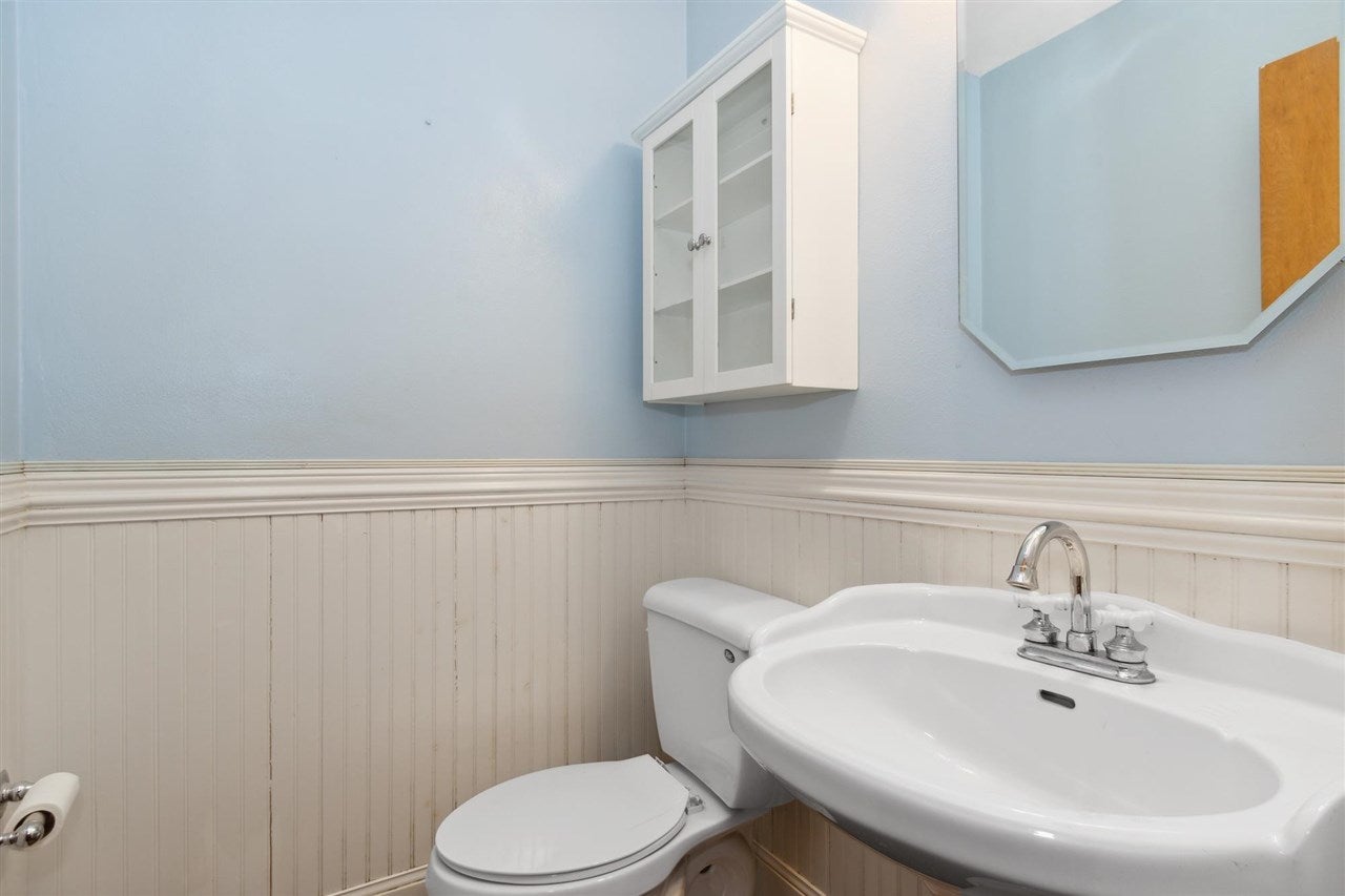 5735 Harrys Road Southeast Riverside, IA 52327 - Photo 22 of 47 Gallery Image 22