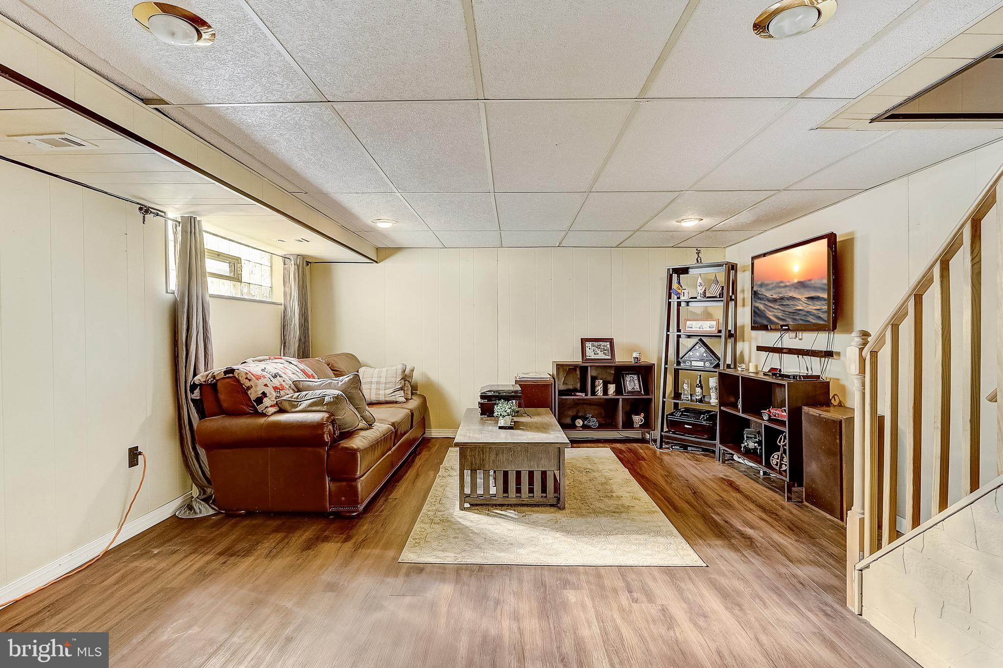 2818 Shelly Road Philadelphia, PA 19152 - Photo 20 of 29 Gallery Image 20