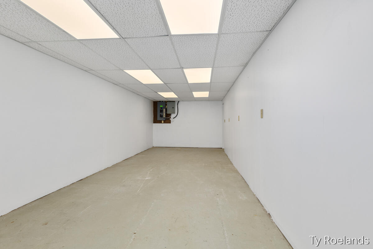 1067 Somers Road Lyons, MI 48851 - Photo 18 of 28 1067-Somers_015