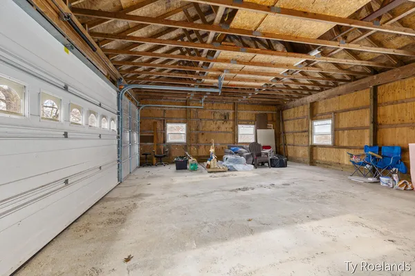 $299,900 | 1067 Somers Road, Lyons, MI 48851