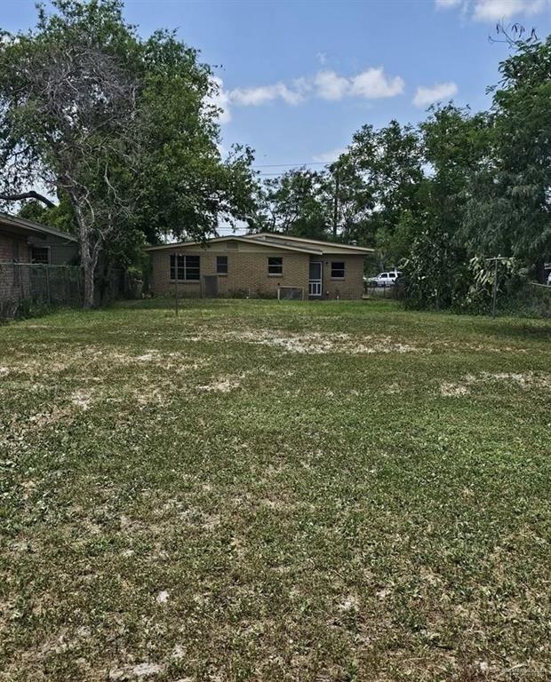 3135 Southmost Road Brownsville, TX 78521 - Photo 9 of 9 View of yard
