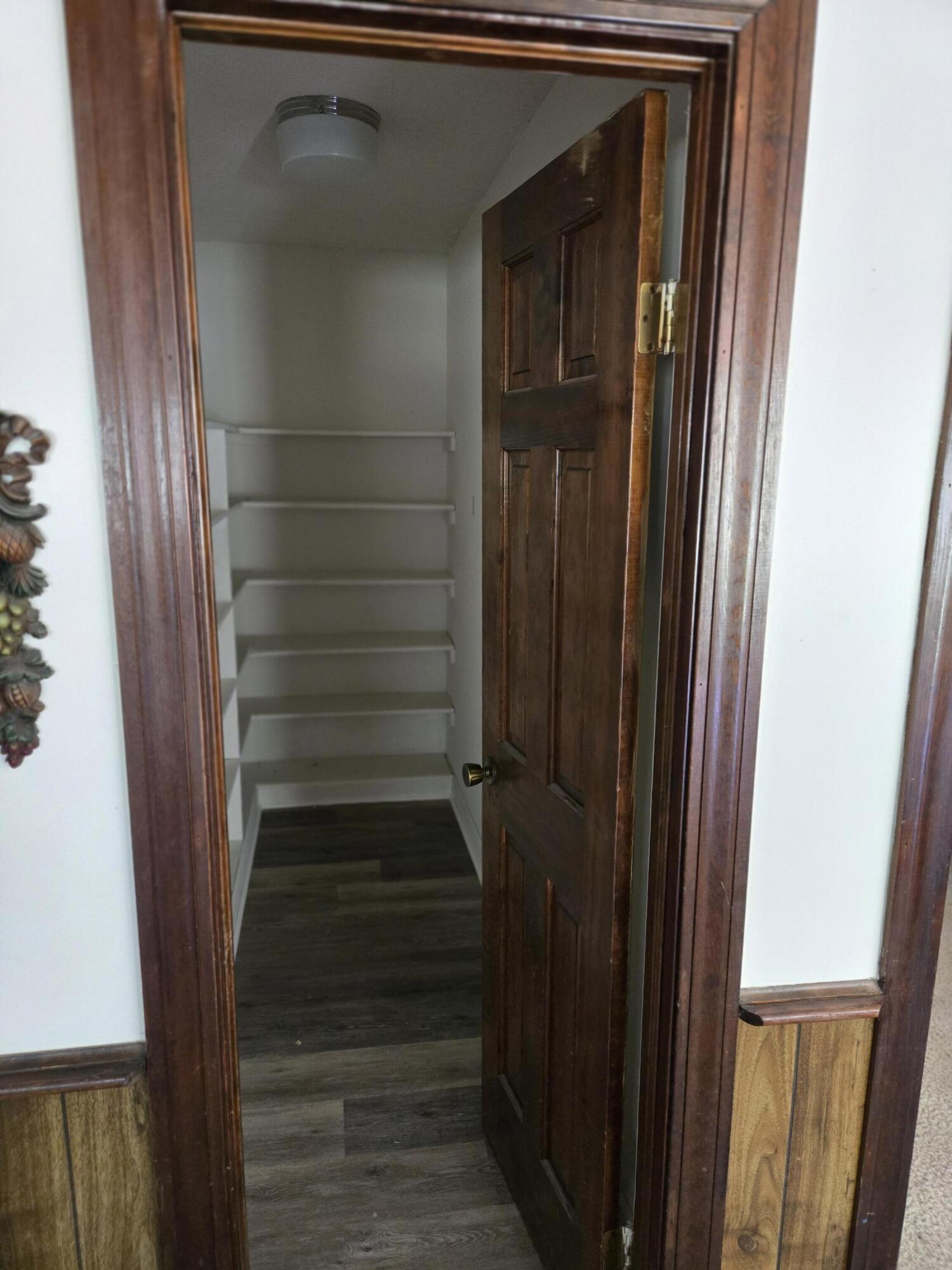 224 Country Club Boulevard St. George, SC 29477 - Photo 14 of 19 CC Pantry