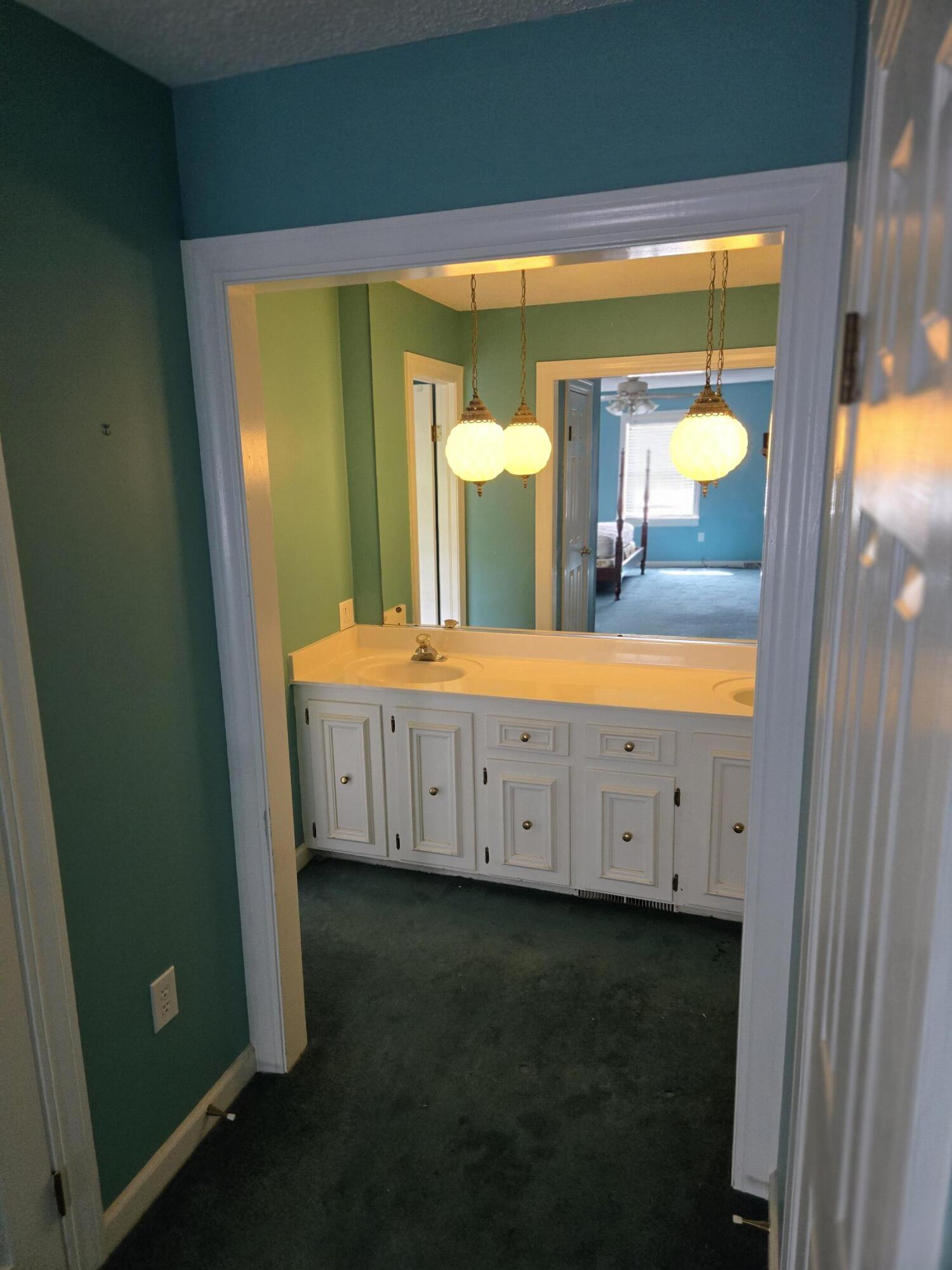 224 Country Club Boulevard St. George, SC 29477 - Photo 19 of 19 CC Master Bath