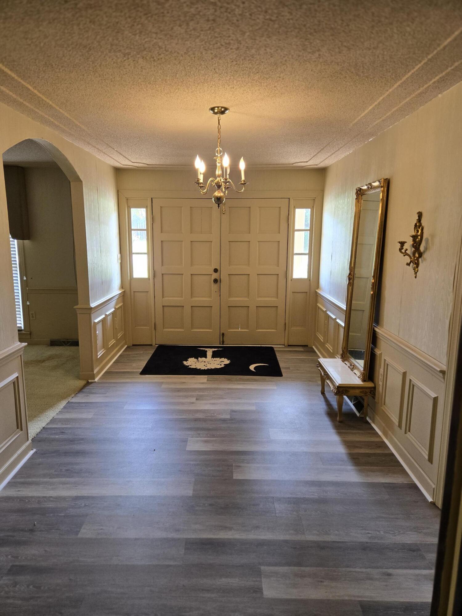 224 Country Club Boulevard St. George, SC 29477 - Photo 7 of 19 CC Foyer