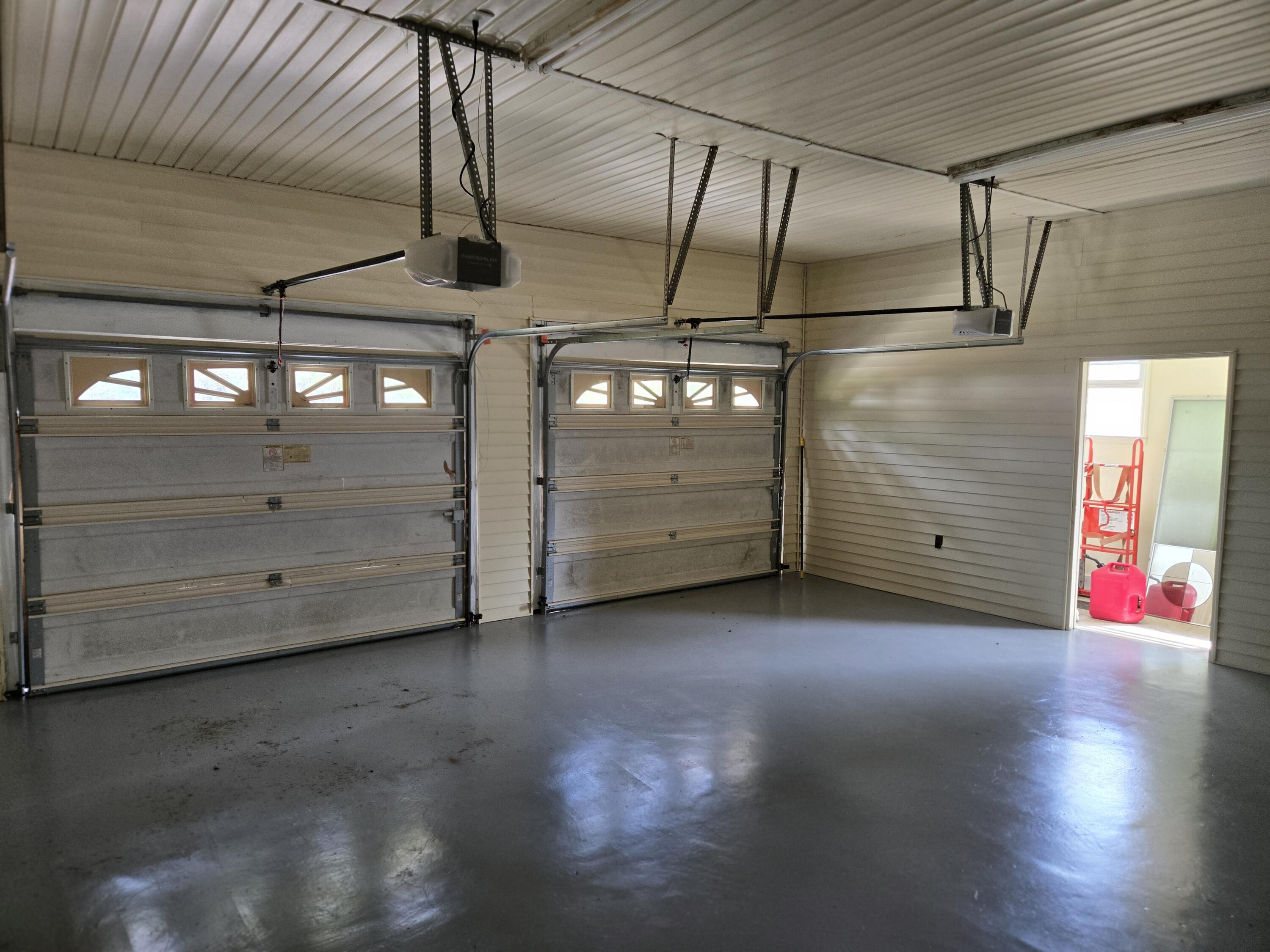 224 Country Club Boulevard St. George, SC 29477 - Photo 8 of 19 CC Inside Garage