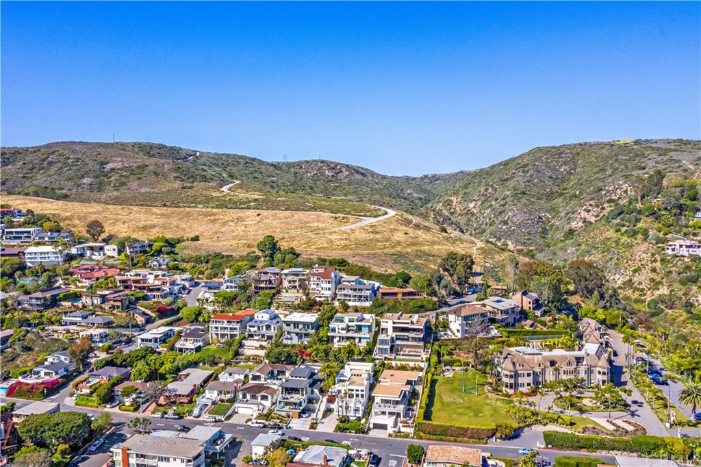 818 Hillcrest Drive Laguna Beach, CA 92651 - Photo 43 of 43