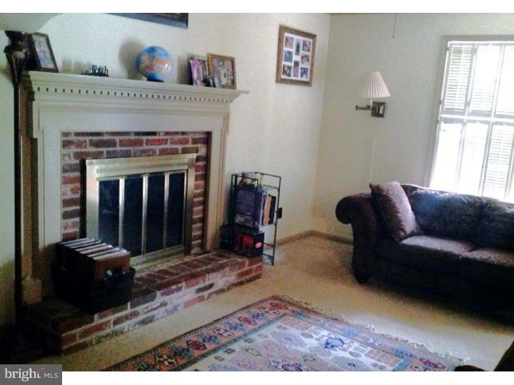 3122 Spring Mill Road Plymouth Meeting, PA 19462 - Photo 13 of 25 Family Room