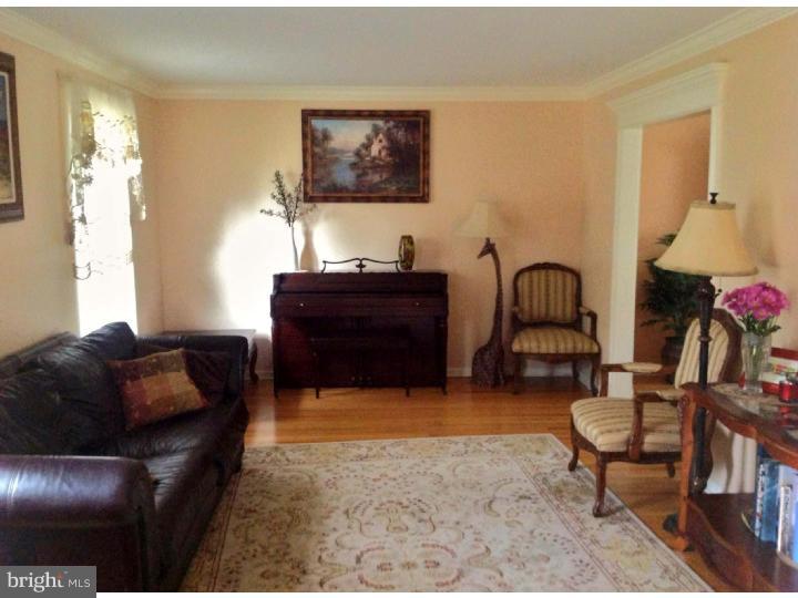 3122 Spring Mill Road Plymouth Meeting, PA 19462 - Photo 5 of 25 Living Room