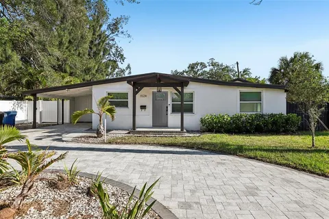 $275,000 | 1524 Connecticut Avenue Northeast, St. Petersburg, FL 33703