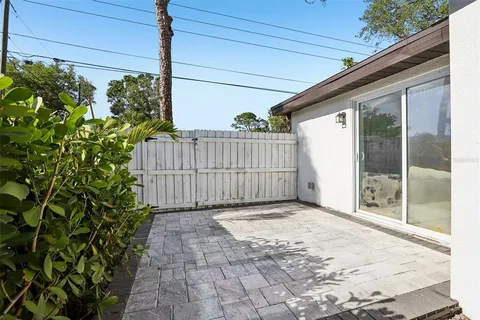 $275,000 | 1524 Connecticut Avenue Northeast, St. Petersburg, FL 33703