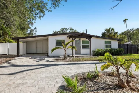 $275,000 | 1524 Connecticut Avenue Northeast, St. Petersburg, FL 33703