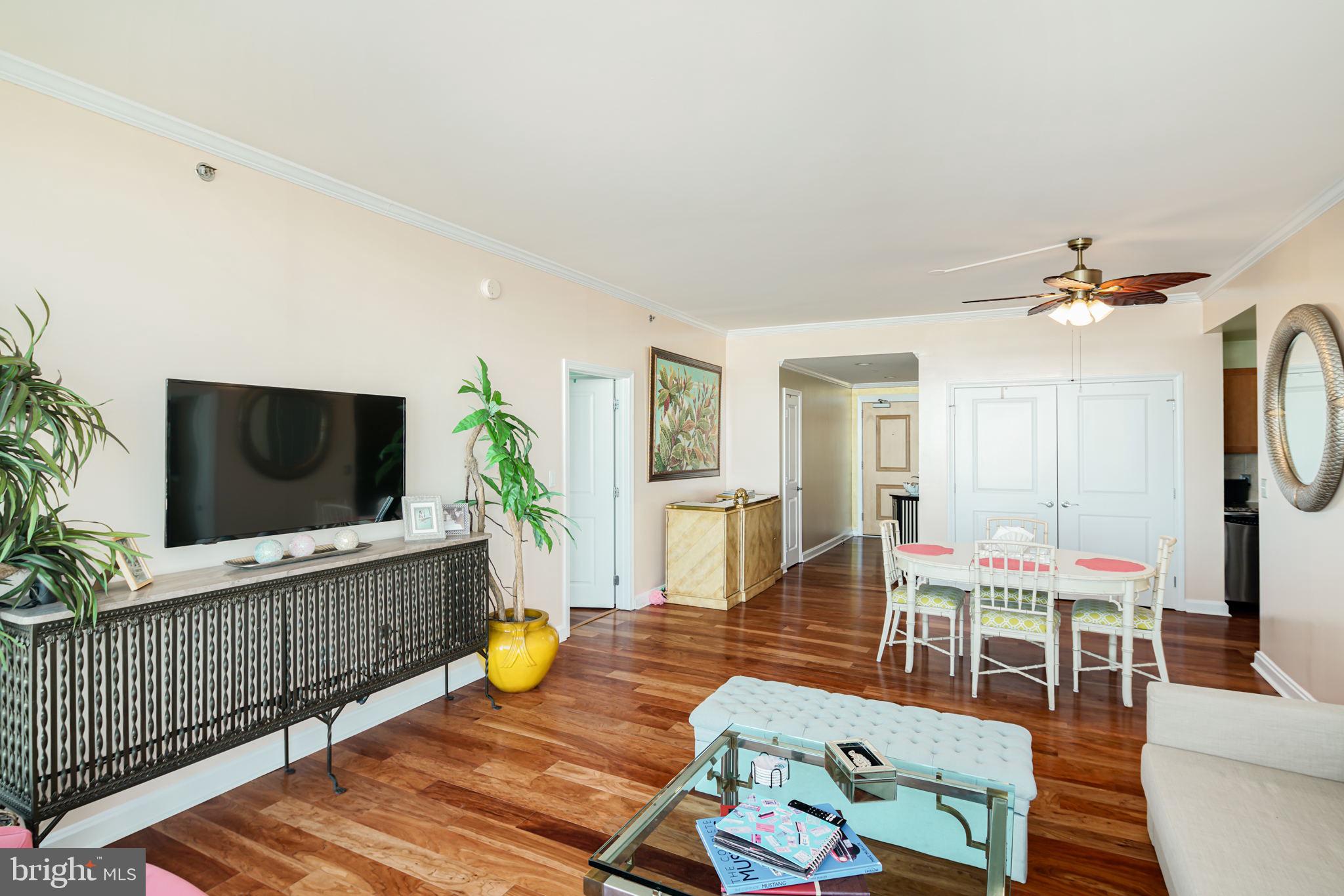 901 North Penn Street, Unit R1306 Philadelphia, PA 19123 - Photo 3 of 29