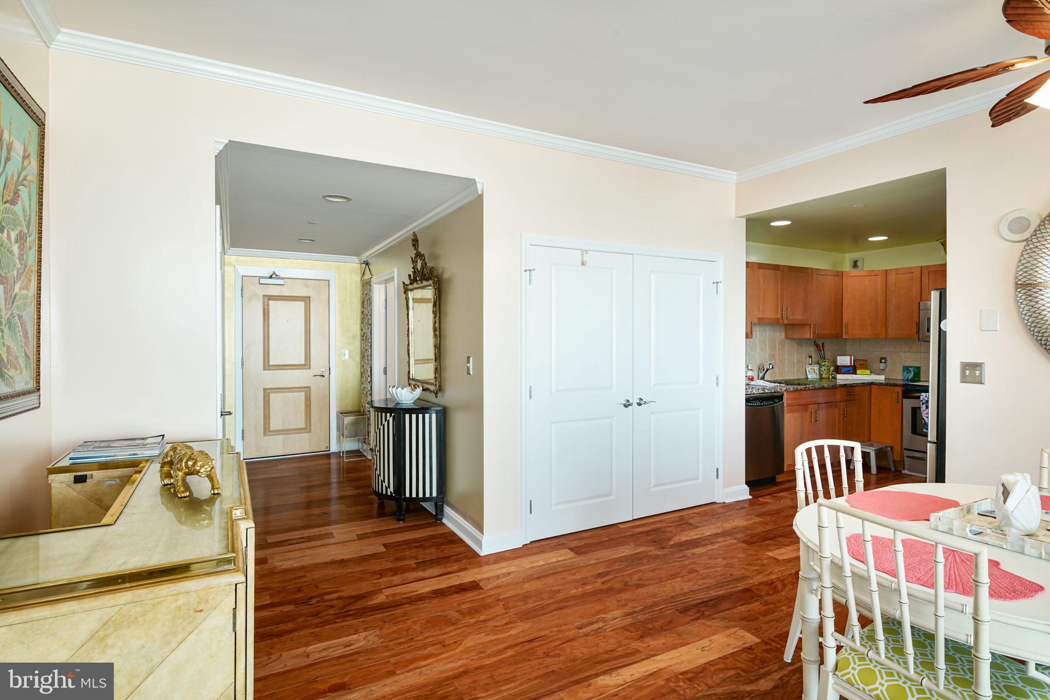 901 North Penn Street, Unit R1306 Philadelphia, PA 19123 - Photo 5 of 29