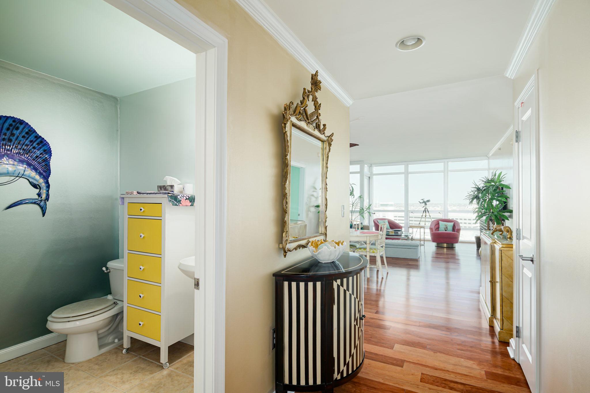 901 North Penn Street, Unit R1306 Philadelphia, PA 19123 - Photo 8 of 29