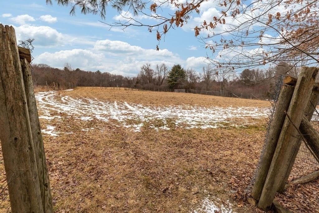 33 Glendale Road Boxford, MA 01921 - Photo 3 of 39