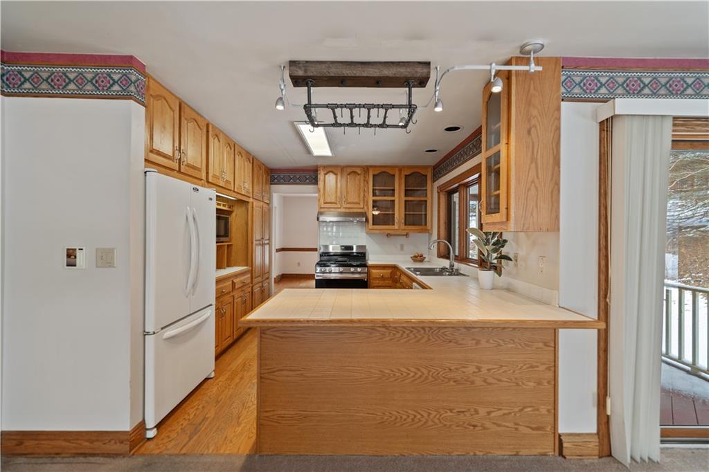 169 Clearview Road Aliquippa, PA 15001 - Photo 6 of 39 Gallery Image 6