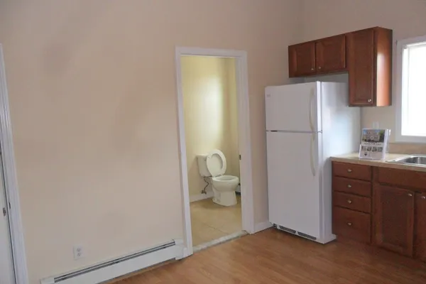 $2,700 | 848 Waverly Street, Unit 2, Framingham, MA 01702