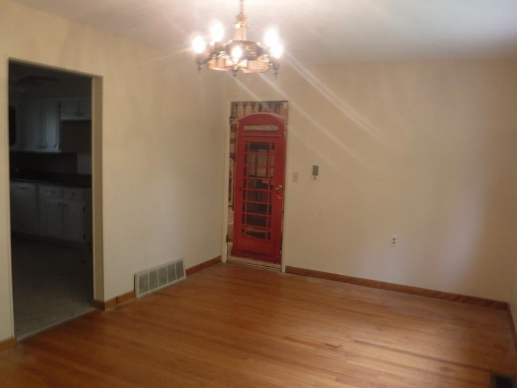 6166 Birkewood Road Huntington, WV 25705 - Photo 4 of 14 Gallery Image 4