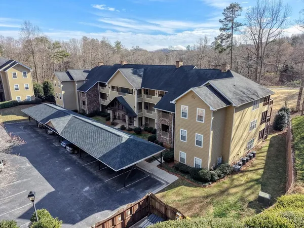 $299,900 | 92 Glen Eagle Court, Clayton, GA 30525