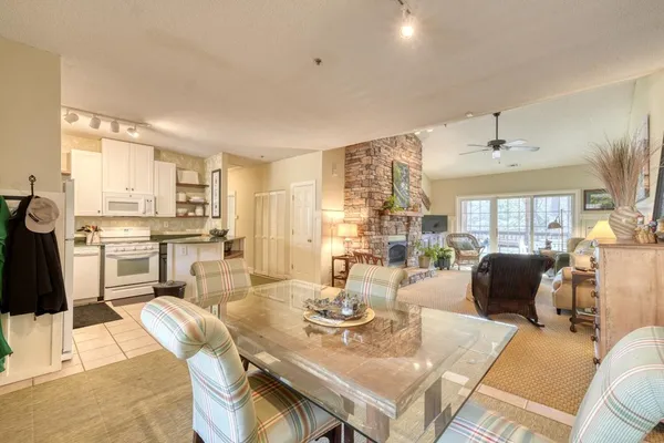 $299,900 | 92 Glen Eagle Court, Clayton, GA 30525