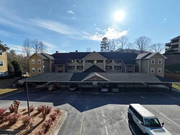 $299,900 | 92 Glen Eagle Court, Clayton, GA 30525