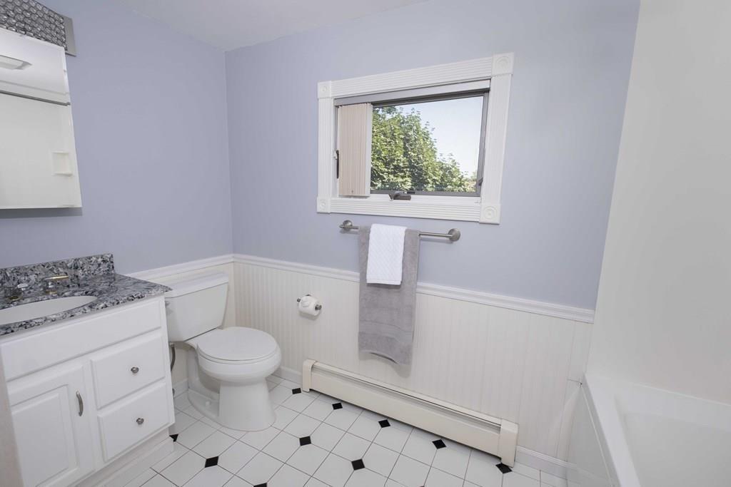 51 Oak Street Winchester, MA 01890 - Photo 18 of 22