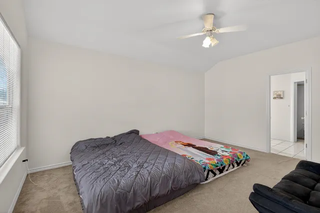 $549,900 | 253 Brae Burn Circle, Meadowlakes, TX 78654