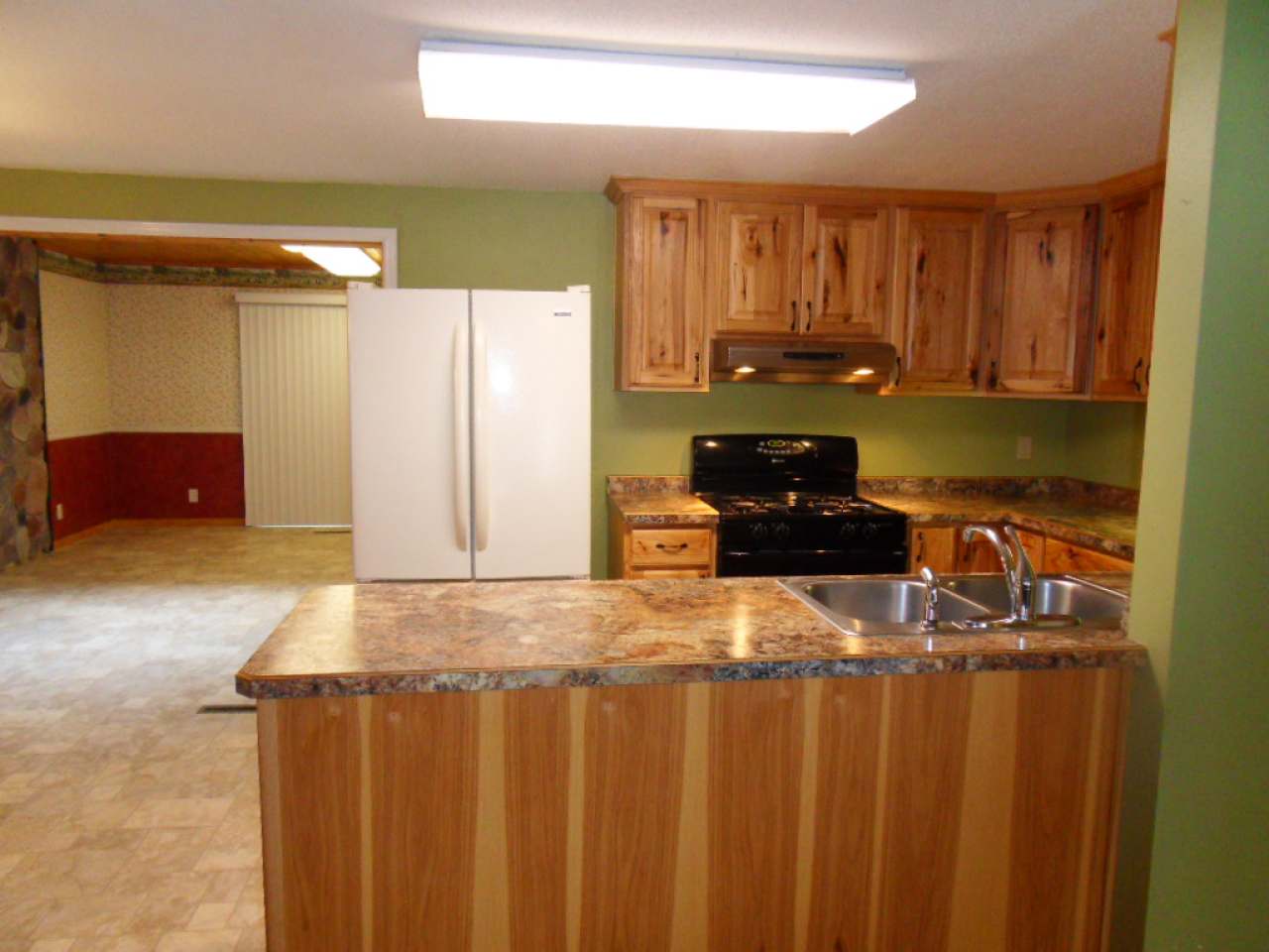6468 Hwy 8 Rhinelander Wi 54501 Rhinelander, WI 54501 - Photo 3 of 16 Gallery Image 3
